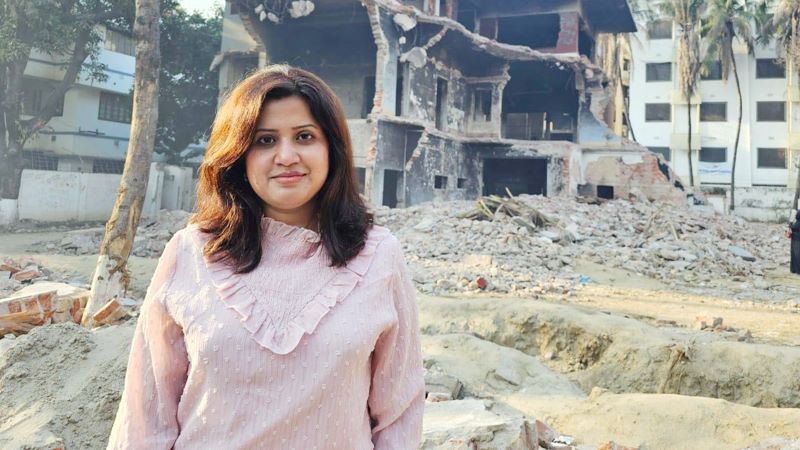 ৩২’-এর ভাঙা বাড়ির সামনে দাঁড়িয়ে ন্যান্সি বললেন, ‘নতুন বাংলাদেশের সূচনা’